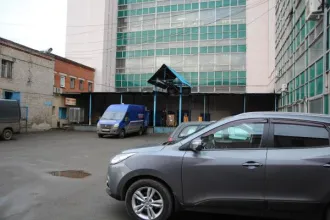 Нежилое помещение 15.5 кв.м, Ижевск, ул. Дружбы, 18, Удмуртская Республика Объект аренды, площадь 15,50 кв.м., номер помещения на поэтажном плане: 1 этаж, помещение № 27, адрес (местонахождение) объекта: Удмуртская Республика, г. Ижевск, ул. Дружбы, 18 Год ввода в эксплуатацию: - Вид ограничений и…