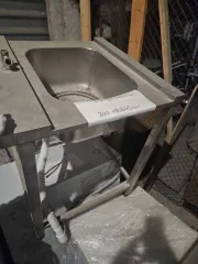 Кухонное оборудование. В состав входит: Бойлер Superlux 2шт. Ванна моечная 700/700/860 мм. Ванна моечная двухсекционная 1000/500/850 мм. Ванна моечная двухсекционная 1500/650/900 мм. Ванна моечная с производственным столом 1500/700/850 мм. Ванна моечная с рабочей поверхностью 1100/700/850 мм. Ванна…