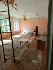 Здание 570,2 кв.м, земельный участок 4290 кв.м, Вологодская область, Сокольский муниципальный округ, здание с кадастровым номером 35:26:0404002:481 вместе с земельным участком с кадастровым номером 35:26:0404002:109. Здание, назначение: нежилое, кадастровый номер 35:26:0404002:481, площадью 570,2…