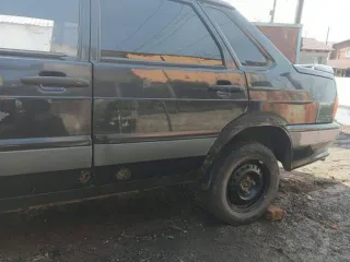 ВАЗ 2115, 2007 года, 81 л.с., 300000 км. Автомобиль ВАЗ 21154, цвет: графитовый металлик, регистрационный знак: А602ЕМ142, VIN: XTA21154074390817. Проверить, находится ли автомобиль на ходу, не представилось возможным на момент осмотра. Кузов проржавел, имеются сколы, вмятины, отслоения…