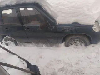 Chevrolet Niva, 2005, 79 лс, 333000 км, полный привод; Chevrolet Niva, 2005 года, 79 лс, 333000 км, полный привод; ШЕВРОЛЕ НИВА, VIN X9L21230050071030, регистрационный знак Т966РА64, 2005 года выпуска. На имущество зарегистрировано ограничение: автомобиль находится в залоге у ПАО "Совкомбанк"…