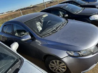 KIA Cerato 2009 автомобиль марки KIA модель Cerato 2009 г.в. VIN-номер KNAFU411AA5802963 с лотом №1 можно ознакомиться по месту его нахождения: Челябинская обл, Челябинск г, Большое Баландино, Геолокация: 55.371147, 61.453017..:, предварительно согласовав время с Финансовым управляющим по тел…