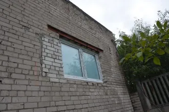 Здание (механические мастерские производственной базы) площадью 902,3 м2, назначение: нежилое, кадастровый номер 29:28:110270:45, местоположение: Архангельская область, г. Северодвинск, проезд Чаячий, д.17; здание (механическая мастерская) площадью 751,4 м2, назначение: нежилое, кадастровый номер…