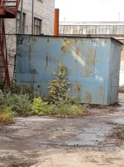 КПП-4 57 кв.м Самара. Здание контрольно-пропускного пункта (КПП-4), расположено по адресу: г.Самара, ул.Калинина, 1 (при въезде на бывшую территорию ОАО СПЗ со стороны Заводского шоссе), площадь по внешнему обмеру 57кв.м. Право собственности на КПП-4 в ЕГРН не зарегистрировано, возникло до 1997г. В…