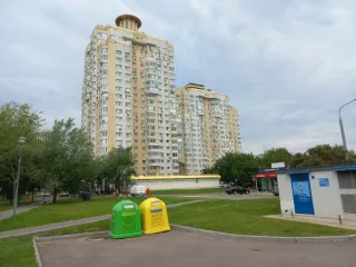 Жилое помещение по адресу: г. Москва, ул. Борисовские Пруды, д. 5, к. 1, кв. 241, общей площадью 73.2 кв.м, кадастровый номер 77:05:0011010:7284. Вид жилого помещения: жилое.
