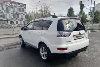 Mitsubishi Outlander, 2011 года, 170 лс, 215745 км, полный привод, АКПП, транспортное средство: Mitsubishi Outlander, год выпуска: 2011, номер двигателя: 4В12 НК1862, VIN: Z8TXTCW5WBM912129, цвет кузова: белый, рабочий объем: 2360 см³, мощность: 170 л/с, привод: полный, трансмиссия: автомат…