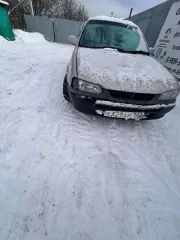Toyota Corolla, 1996 года, 100 лс, 130000 км, АКПП, Автомобиль Тойота Королла, 1996 г.в., рег. номер Т329АР142, VIN: ОТСУТСТВУЕТ, Номер двигателя: AE1105104027. Нет переднего правого поворотника, коробка пинается, передача D включается через раз, убираешь ногу с газа бывает глохнет, трамблер под…
