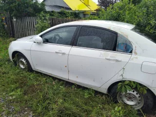 Автомобиль легковой: модель Geely Emgrand (FE-1), 2013 г.в., белый, VIN X9W8844SCED002276