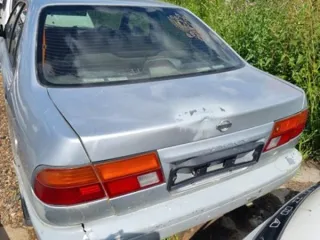 Nissan Sunny 1996 года, государственный номер Р613РН124, кузов FB14443530, двигатель 495460Е, серый цвет. Состояние и комплектность не проверялись. Имущество обращено в доход государства, документы отсутствуют. Находится в городе Лесосибирск. Пробег 0 км, экологический класс 4, дата регистрации…