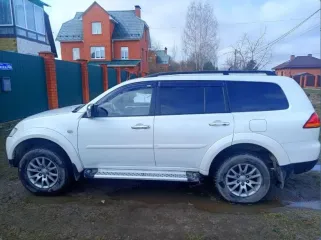 Mitsubishi Pajero Sport 2.5, 2013 легковой автомобиль, марка: MITSUBISHI, модель: PAJERO SPORT 2.5, год изготовления: 2013 г.в., цвет: Белый, VIN: MMCGYKH40DDZ02382. По предварительной записи по телефону: 89022334071; электронная почта: vitprogress@mail.ru.