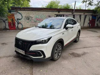 Автомобиль Changan CS85, 2022 года выпуска, VIN: LS4ASE2A8PP151317, цвет белый.