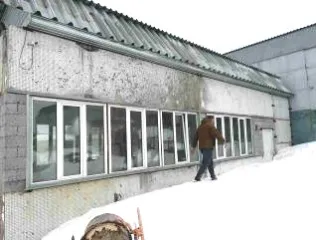 Нежилое здание площадью 571 м², кадастровый номер: 86:17:0010605:167 по адресу: Ханты-Мансийский автономный округ – Югра, г. Когалым, ул. Центральная, д. 58, корп. 1. Ознакомление осуществляется в рабочие дни по предварительной договорённости по телефону 8-912-893-97-61 или по адресу: г. Челябинск…