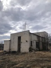 Нежилое здание 221,4 кв.м с земельным участком 700 кв.м, Костромская область. Здание, нежилое, площадь 221,4 кв.м, кадастровый номер 44:02:030401:266, расположенное по адресу: Костромская область, м.о. Буйский, с.Воскресенье, ул.Центральная, зд.21А с одновременным отчуждением земельного участка…