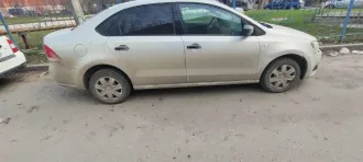Volkswagen Polo, 2014 Легковой автомобиль Volkswagen Polo, 2014 г.в., VIN: XW8ZZZ61ZEG056614, КПП механическая (залог ПАО «Сбербанк»).