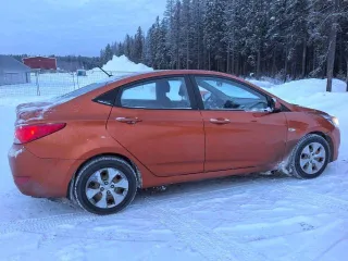 Hyundai Solaris 2014 107 л.с. 155000 км АКПП легковой автомобиль, марка: Hyundai модель: Solaris, год изготовления: 2014, VIN: Z94CT41CBFR347911, 1.4 АТ, вид собственности: индивидуальная.
