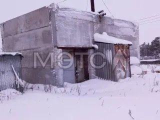 Комплекс недвижимости, п. Пурпе, ЯНАО, 49 000 кв.м. Комплекс недвижимого имущества, расположенного по адресу: ЯНАО, Пуровский р-н, п. Пурпе, мкр. Сосновый, производственная база: 1). Земельный участок (право долгосрочной аренды), 36323 кв.м., кад № 89:05:030301:14. 2). Насосная станция (назначение…