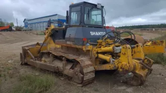 Бульдозер Shantui SD22, 2015 г., заводской № (рамы) CHSD22AACF1017927, ГРЗ ММ897049. Местонахождение: Респ. Саха (Якутия), г. Олекминск, с. Авиапорт, ул. Кузьмина, д. 2