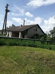 Нежилое здание 211,1 кв.м + земельный участок 386 кв.м, Вологодская область, Сокольский округ, здание с кадастровым номером 35:26:0402031:529 вместе с земельным участком с кадастровым номером 35:26:0402031:983, здание, назначение: нежилое, кадастровый номер 35:26:0402031:529, площадью 211,1 кв. м…