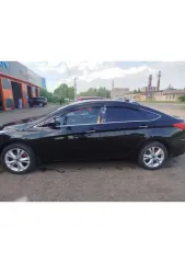 Hyundai i40, 2013 года, 150 лс, 211699 км, АКПП. Легковой автомобиль HYUNDAI I40, 2013 года выпуска, VIN: XWELC41CBD0001086. Транспортное средство на ходу. В январе 2025 участвовало в ДТП и после было полностью восстановлено. Фактическое состояние транспортного средства определяется…