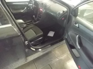 Продается автомобиль Ford Mondeo, 2013 год выпуска, VIN X9FDXXEEBDDM09371. Передний привод, объем двигателя 1999 см³, мощность 145 л.с., экологический класс 5. Пробег 445983 км, механическая коробка передач. Госномер С332ВО799. Назначение: pryamie.