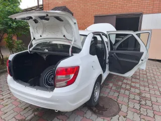 Lada Granta 2020 г.в., VIN XTA219010L0693981. Ознакомиться с выставляемым на торги имуществом и правоустанавливающими документами возможно в рабочие дни по согласованию времени и места по телефону организатора торгов или по электронной почте. Звонки принимаются в рабочее время. e-mail…