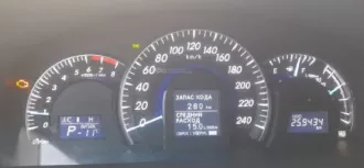 Автомобили легковые ТОЙОТА CAMRY 2012 года выпуска, пробег 259434.00 км, двигатель: Бензиновый, на бензине 181.00 л.с.  2494.00 куб. см , VIN: XW7BF4FK90S005069, цвет кузова: СЕРЕБРИСТЫЙ МЕТАЛЛИК, состояние: удовлетворительное имеется трещина лобового стекла, местонахождение: Новосибирская обл…