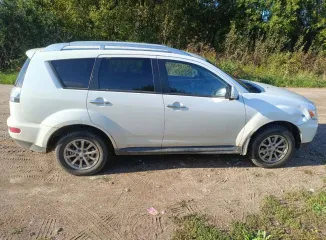 Mitsubishi Outlander 2010 Легковой автомобиль Mitsubishi Outlnder, 2010 года выпуска, VIN Z8TXTCW5WAM900869. Порядок ознакомления с имуществом: в рабочие дни, с 10:00 до 17:00 часов по московскому времени, предварительно согласовав время по телефону 89203603590.