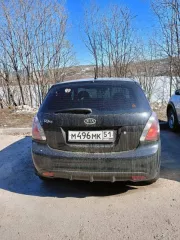 Легковой автомобиль KIA DE  JB/Rio , 2010 года выпуска, VIN XWEDH511BA0001797, пробег 140 032 км., мощность 95 л.с., цвет черный, двигатель 1399 куб.см, коробка передач автоматическая, руль левый, состояние технически неисправен, не на ходу. Имеется ржавчина на порогах, царапины и трещина на…