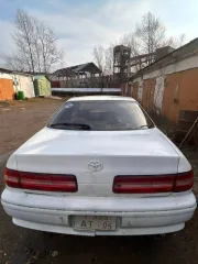 Toyota Mark II 1996 года выпуска. Годные остатки легкового автомобиля. VIN отсутствует, кузов № GX1056006434. Не стоит на учете в ГИБДД, находится в г. Южно-Сахалинск.