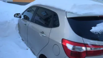 Kia Rio 2012 года выпуска, VIN Z94CB51BADR009572, цвет бежевый, не на ходу (глохнет двигатель).