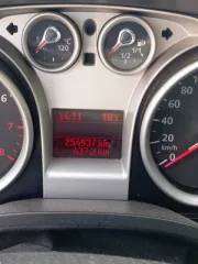 Ford Focus 2009 года, 100,6 лс, 254937 км, АКПП. Автомобиль легковой, марка: FORD, модель: FOCUS, VIN: X9FPXXEEDP9C45467, гос. рег. номер: М211ХР33, год изготовления: 2009 (транспортное средство имеет повреждения).
