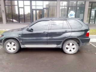 BMW X5 2004 года выпуска, VIN 5UXFB53505LV10510. Находится в залоге у ПАО «Совкомбанк», действует запрет на регистрационные действия. Автомобиль не на ходу, имеет проблемы с двигателем. ТС было в эксплуатации, является бывшим в употреблении и может иметь скрытые недостатки, естественный износ или…