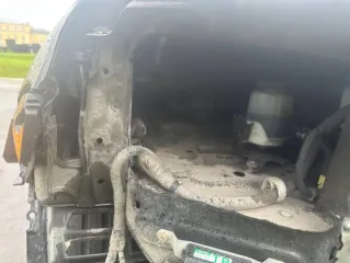 Lexus LX 570 VIN: JTJHY00WX04279138