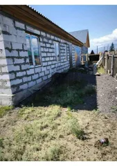 Жилой дом 147,4 м² кад. № 17:13:0401089:414, Земельный участок 800 м² кад.№ 17:13:0401089:280, адрес: РОССИЯ, Республика Тыва, Улуг-Хемский район, г. Шагонар, ул. Песчанная, д.4. Объект может быть приобретен с использованием заемных средств ПАО Сбербанк