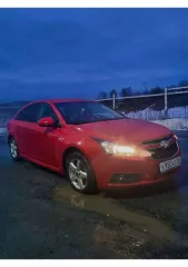 Chevrolet Cruze 2009, 112 л.с., цвет: Красный, год выпуска: 2009, VIN KL1JF69E9AK515610. Право собственности подтверждается: свидетельством о регистрации ТС 9976102453, ПТС 66ОМ269364. Имущество в залоге у ООО МКК «Kreddy».