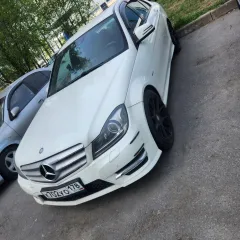 Mercedes C180 2012 автомобиль марки Mercedes модель c180 2012 г.в. VIN-номер WDD2043491F866387 С имуществом можно познакомиться по адресу: г. Санкт-Петербург, Арцеуловская аллея 23 к.1 стр.1 кв. 131 по предварительной записи у организатора торгов по телефону 89196680658 или электронной почте…