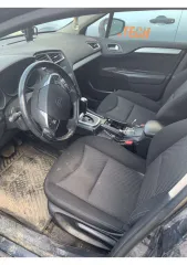 Citroen C4 2013 года выпуска, VIN: Z8TND5FEADM030663. Автомобиль находится в залоге у Совкомбанка.