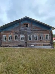 Школа №2 188,5 кв.м, земельный участок 1894 кв.м, Архангельская область, Вельский р-н. Школа № 2 площадью 188,5 кв.м., с кадастровым номером 29:01:220414:110, расположенная по адресу: Российская Федерация, Архангельская область, м.о. Вельский, д. Шестниковская, д. 1а, назначение - нежилое…