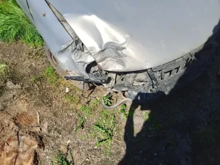 Фольксваген Пассат 2000 Легковой автомобиль Volkswagen Passat, VIN: WVWZZZ3BZYP172775, 2000 г.в., цвет – серебристый.
