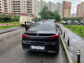 Toyota Camry 2018 года. Автомобиль находится в хорошем состоянии, на ходу, однако имеет следующие неисправности, требующие устранения: вмятина на капоте; трещина в решетке переднего бампера; автомобиль был перекрашен; автомобиль был в ДТП. Кроме того, на автомобиль сделана лицензия для…