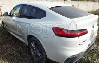 Автомобиль BMW X4 xDrive 20D, год выпуска 2021, VIN WBAVJ110709H40356, регистрационный номер Е667МР763. Отсутствуют ключи зажигания, оригинал ПТС.