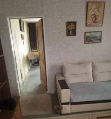 Доля дома 62.9 м² и доля участка 4607 м², Белгородская обл. 1/10 доля дома и 1/10 доля земельного участка в Белгородской обл. еще 1/10 доля земельного участка, площадь 4607 кв.м., назначение: Земли населенных пунктов, адрес: Россия, Белгородская обл., г. Старый Оскол, ул. Стойло, д. 50, кадастровый…