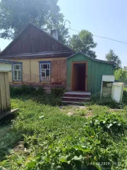 Жилое здание 36.4 кв.м, участок 1500 кв.м, Алтайский край, р-н. Змеиногорский, п. Октябрьский, ул. Советская, д. 12; Кадастровый номер здания: 22:14:050103:489; Кадастровый номер участка: 22:14:050103:223