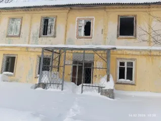 Здание военного комиссариата, назначение: нежилое; площадь - 609,3 кв.м.; этажность: 2; кадастровый номер 66:17:0808002:168, с земельным участком площадью 1607,0 кв.м., категория земель - земли населенных пунктов, разрешенное использование - для размещения административных зданий, кадастровый номер…