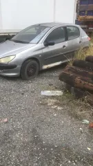 Peugeot 206 2001 года, государственный номер В 663 ОК 15 рус, 2001 г.в. (по прямому назначению). Вид транспорта: легковой автомобиль. Марка: Peugeot. Модель: 206. VIN номер: не установлен.