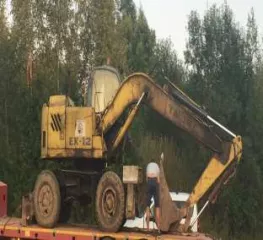 Экскаватор колесный ЕК-12-00, цвет серо-желтый, год выпуска 2007, паспорт (документа о регистрации) ВЕ 159860, гос номер 4394 НО 53