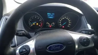 Ford Focus, 2012 года, 149,6 лс, 276000 км, АКПП. Легковой автомобиль, марка: Ford, модель: Focus, год изготовления: 2012, цвет: серо-голубой, VIN: X9FLXXEEBLCK27199, ПТС: 77РМ663032, г/н: С905УВ777, двигатель №: CK27199, мощность двигателя, л. с. (кВт): 149.6 (110), рабочий объем двигателя, куб…