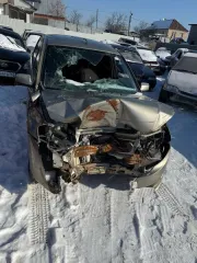 Автомобиль «Лада Гранта», г/н М093АА763, документы, ключи отсутствуют, автомобиль в аварийном состоянии, деформированы правое и левое передние крылья, капот, двигатель, передний бампер. Лобовое стекло разбито (произведена фотофиксация), идентификационный номер (VIN) в соответствии с карточкой учета…