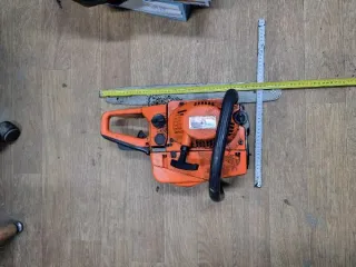 Годные остатки бензопил Chain saw 5200, STIHL MS-180 и бура, 3 шт. Составной лот: Годные остатки отдельных узлов, деталей, агрегатов, материалов (в сборном виде) бензопил и бура в количестве 3 шт. 11-009274-1 Бензопила «Chain saw 5200», в корпусе оранжевого цвета 11-009278-1 Бензопила «STIHL…