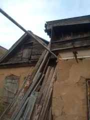 жилой дом, общей площадью 34, кв.м.,  расположенный по адресу: Астраханская область  Икрянинский район, с.Ниновка,ул.В.Баранова,д.61,  с земельным участком, площадью 400,00 кв.м жилой дом, общей площадью 34, кв.м.,  расположенный по адресу: Астраханская область  Икрянинский район…